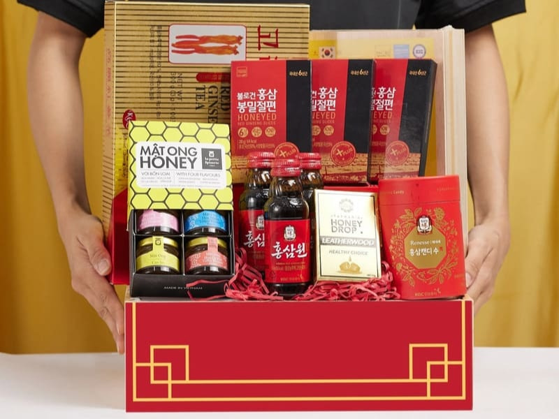 Top 10 mẫu quà Tết cho doanh nghiệp sang trọng, dễ ghi điểm với đối tác 2025 Set “Trường Thọ”