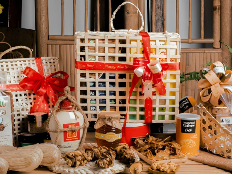 Set “Tết Sum Vầy”