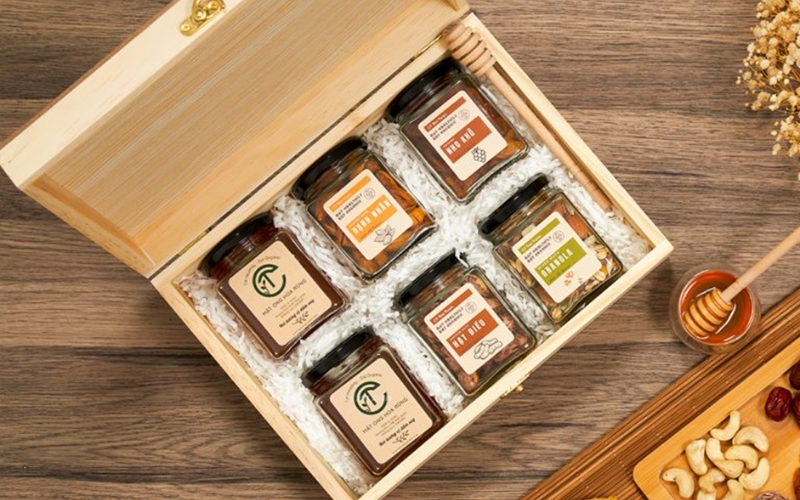 giỏ quà Tết cho nhân viên văn phòng