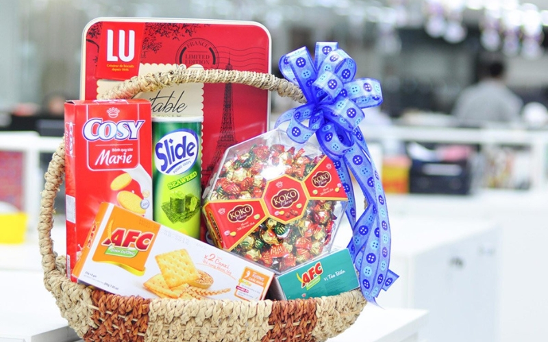 giỏ quà Tết cho nhân viên văn phòng